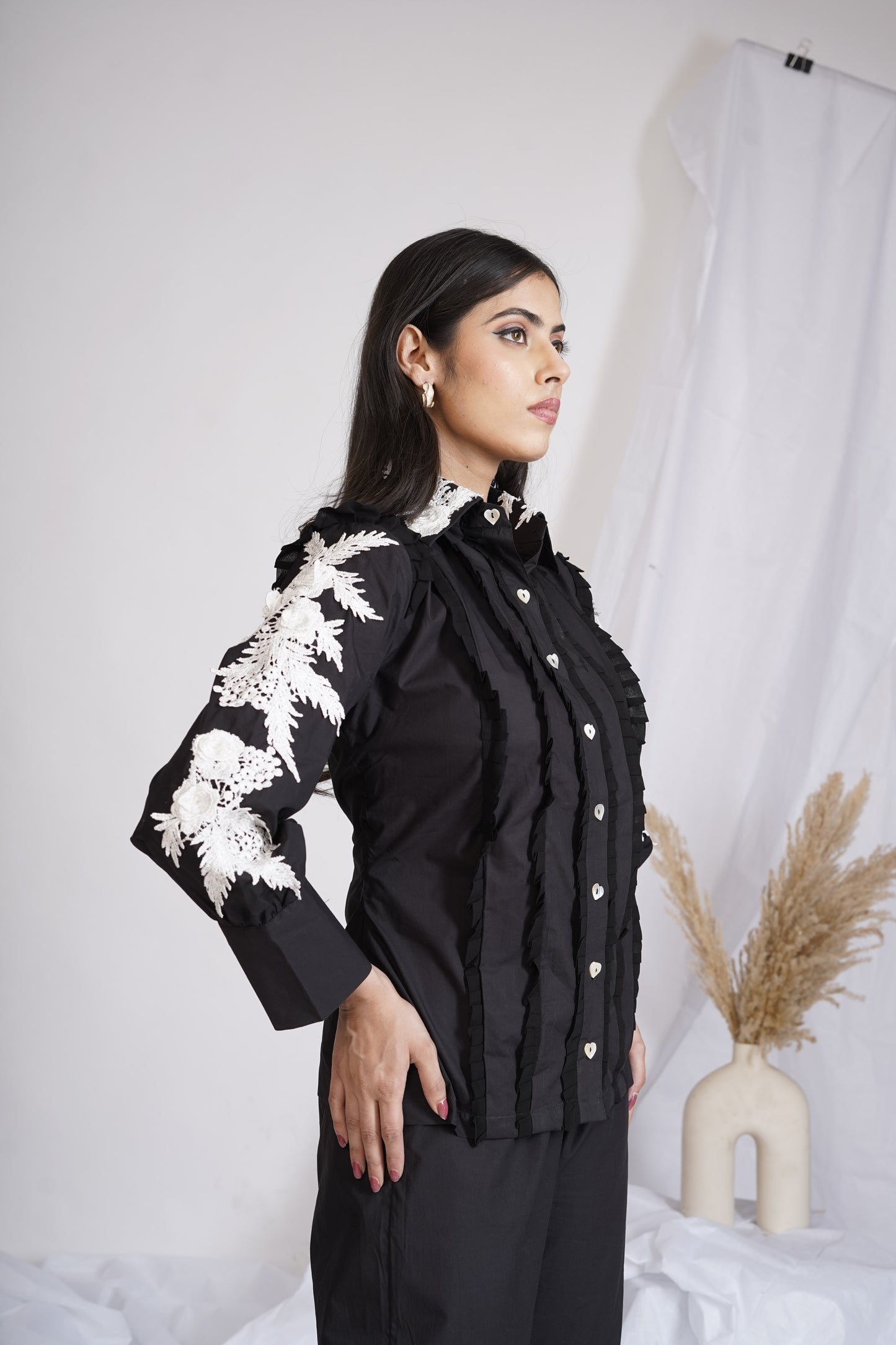 Black Heart Poplin Shirt With 3D Embroidery On The Sleeve With Detailed Frills And Heart Mop Buttons